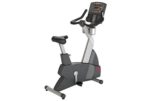 Life Fitness Club Series Upright Lifecycle Exercise Bike Platinum